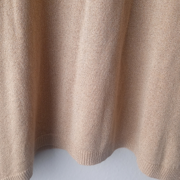 AGB Light-weight Turtleneck Sweater - Picture 10 of 11